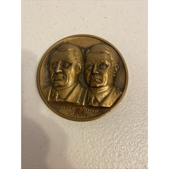 Charles R William J Mayo, 1985 Madellic ART Co. Of N.Y. Danbury CT Bronze - Picture 7 of 7